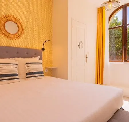 Le Castellamar فندق 3*