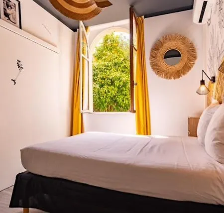 Le Castellamar 3* Sainte-Maxime