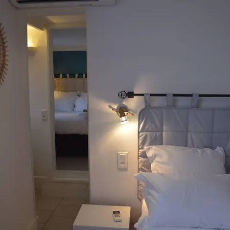 Le Castellamar Hotell 3*