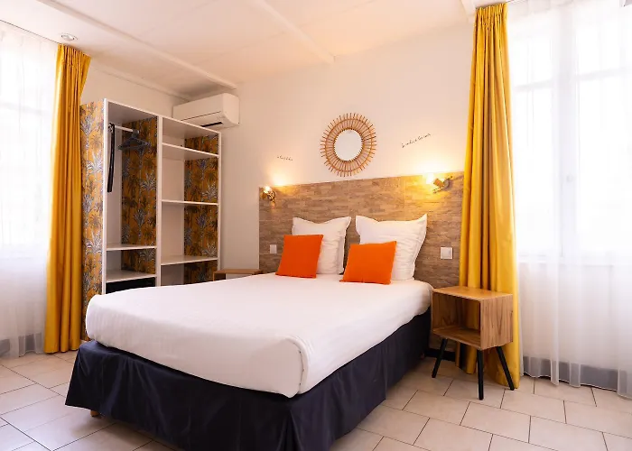 Отель Le Castellamar 3*