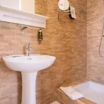 Le Castellamar Hotel