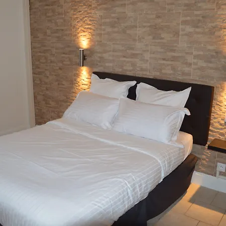 Otel Le Castellamar 3*