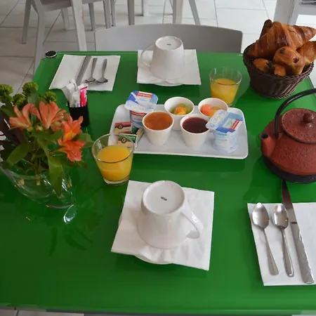 Hotel Le Castellamar 3*